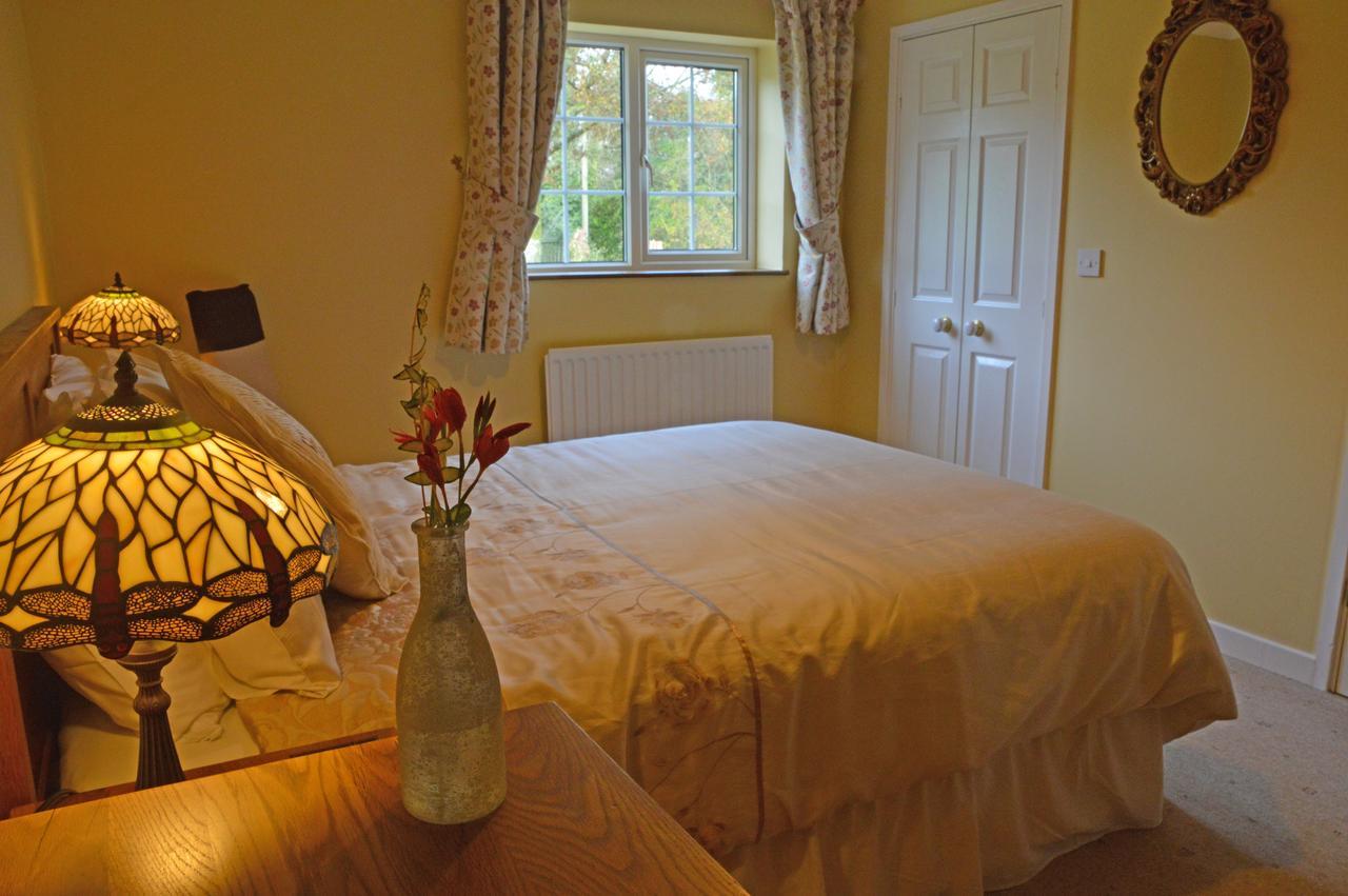 Bed and Breakfast Bryn Hebog Carmarthen Exterior foto