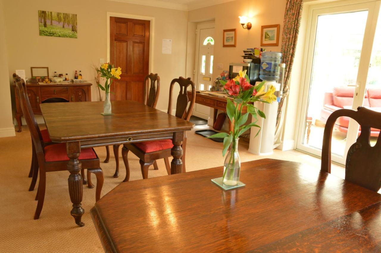 Bed and Breakfast Bryn Hebog Carmarthen Exterior foto